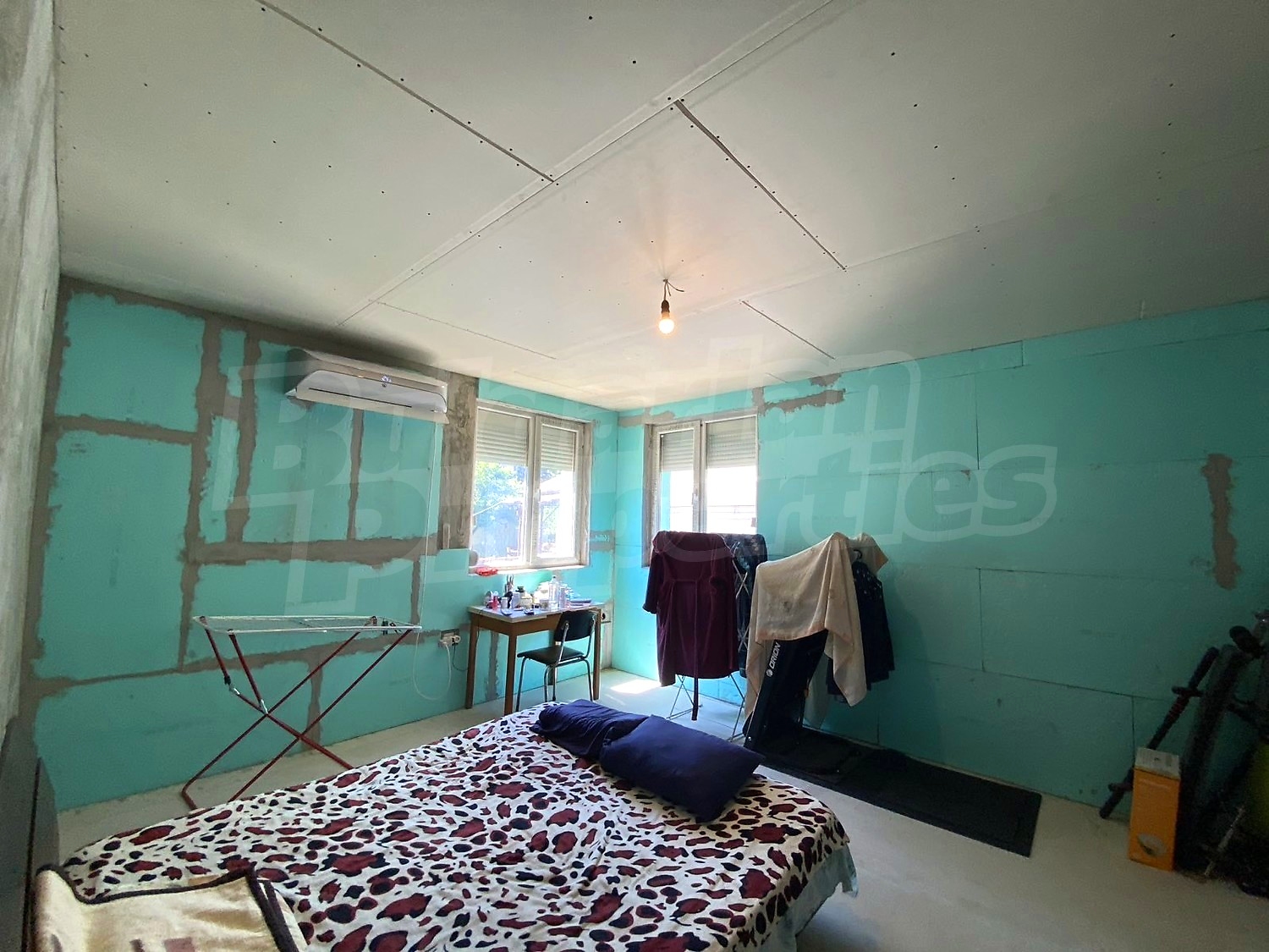 Gallery Picture 12