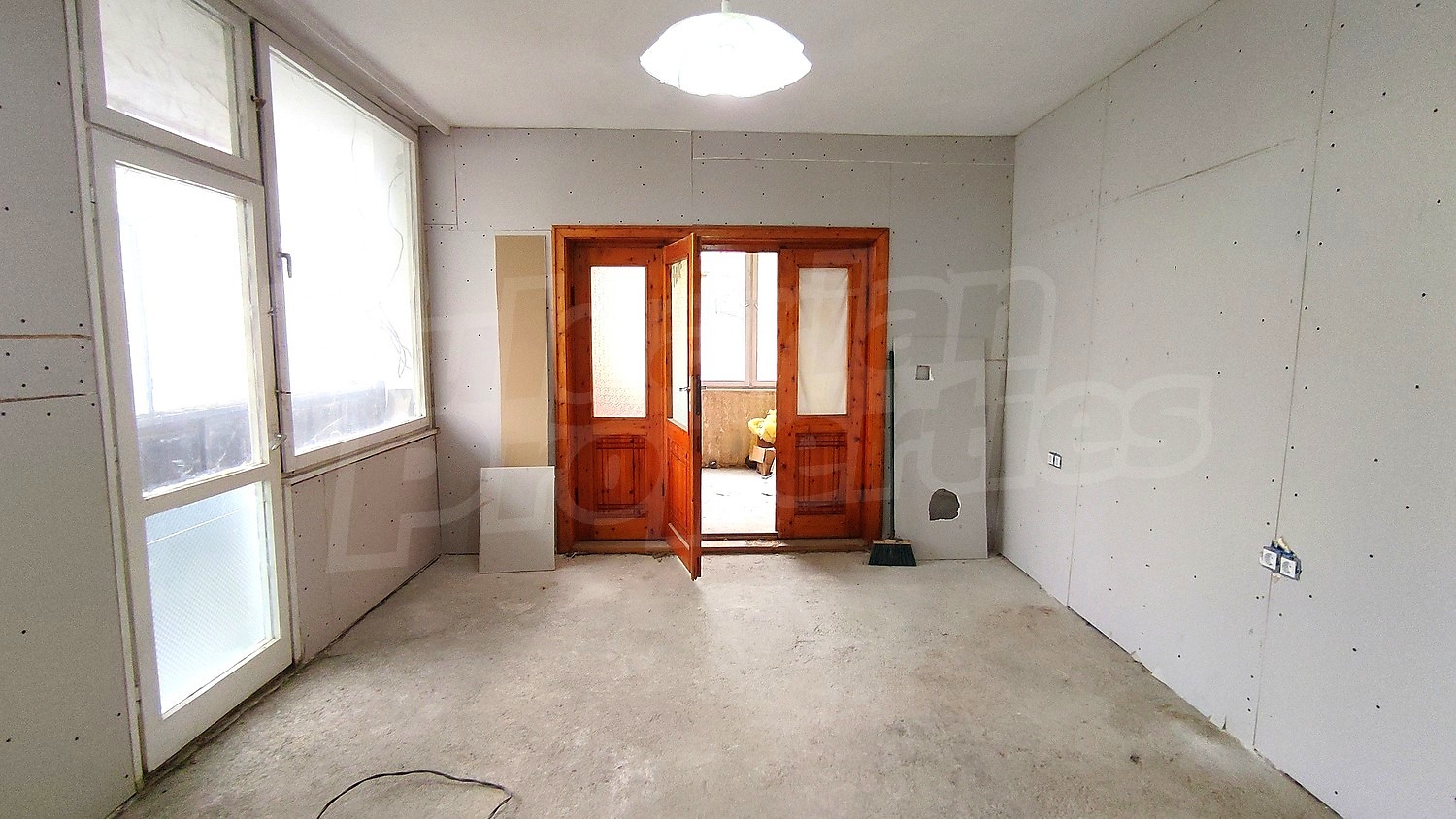 Gallery Picture 3