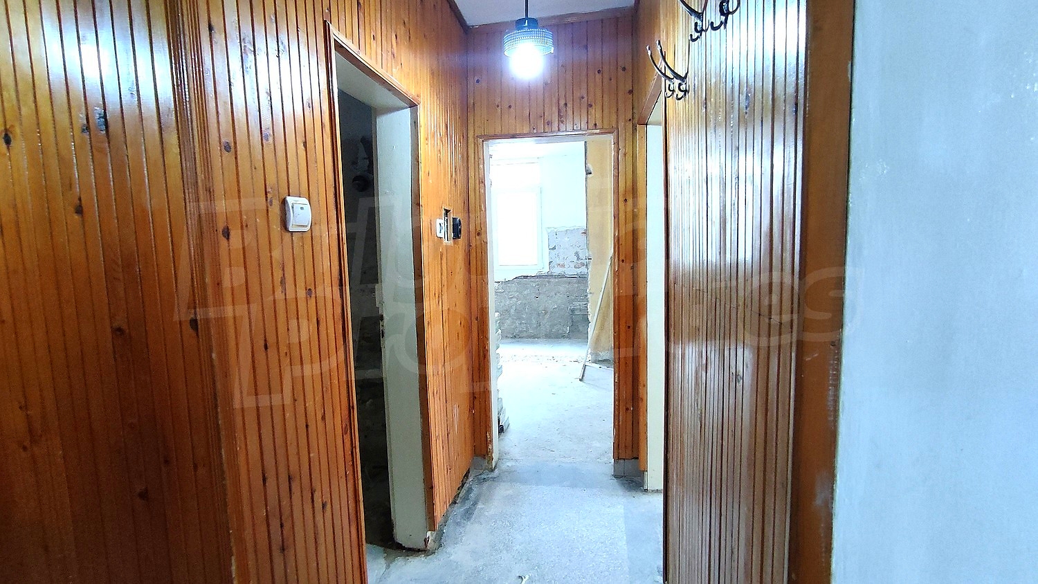 Gallery Picture 19