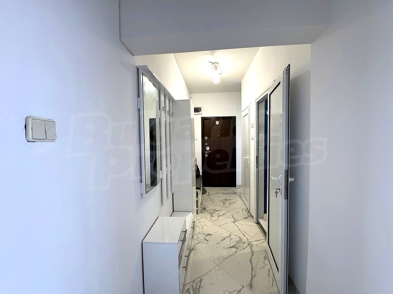 Gallery Picture 5