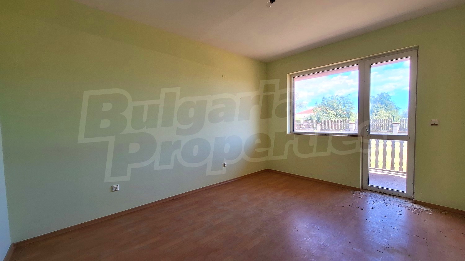 Gallery Picture 13