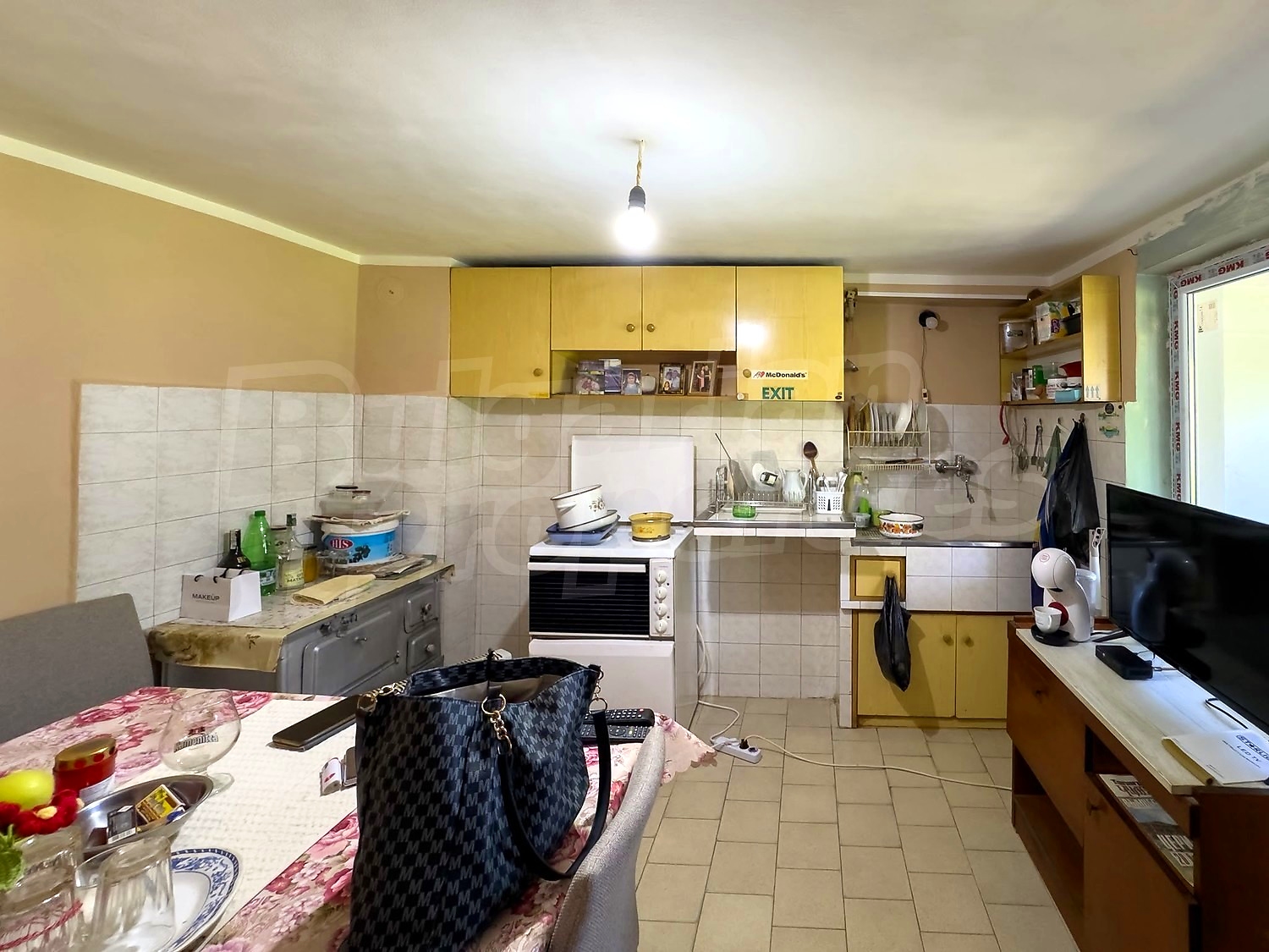 Gallery Picture 9