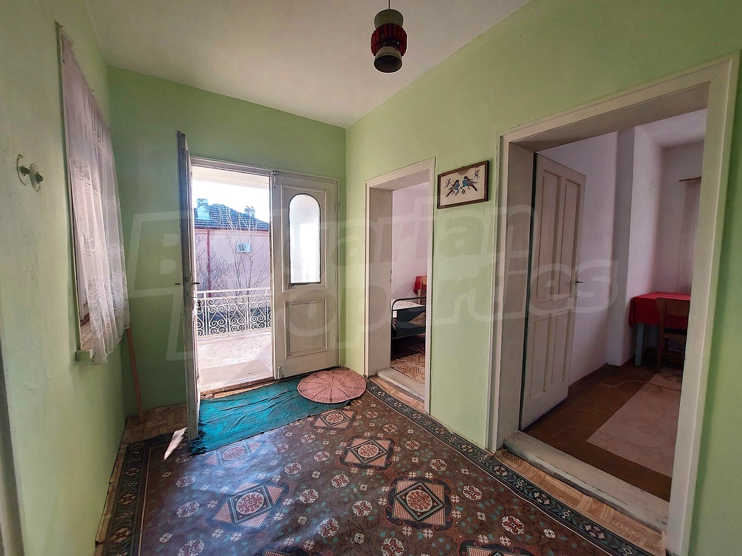 Gallery Picture 34