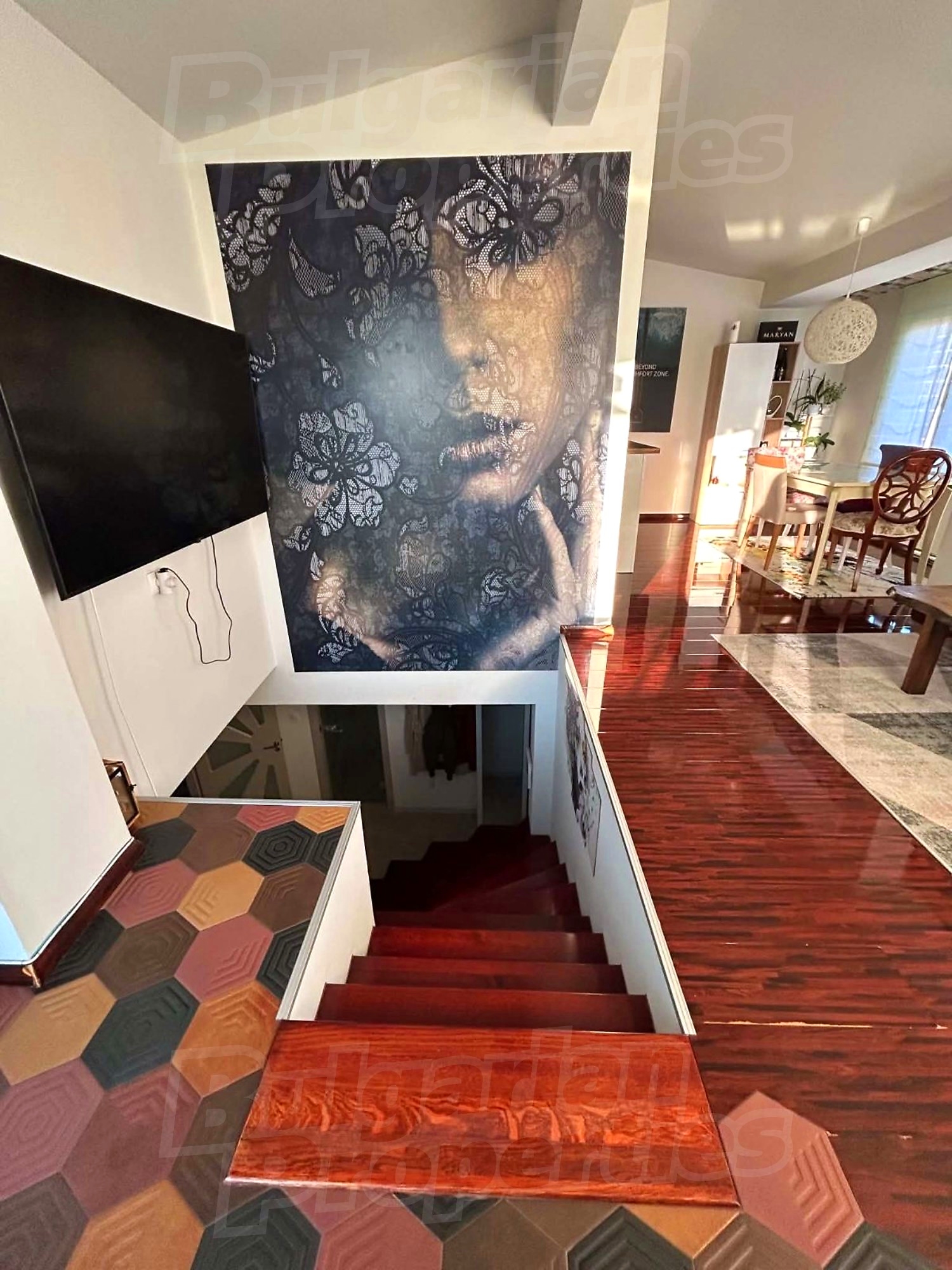 Gallery Picture 3
