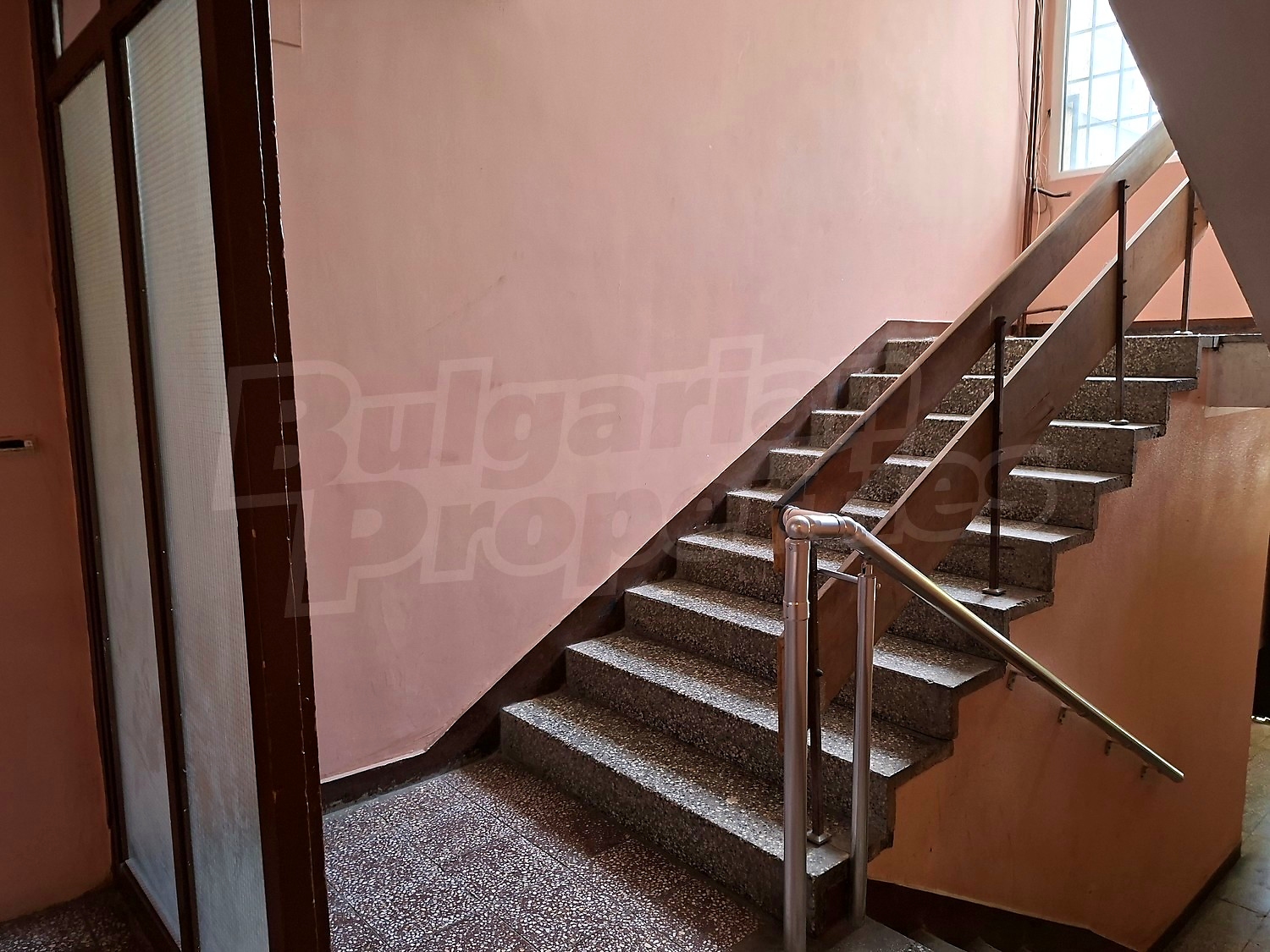 Gallery Picture 16
