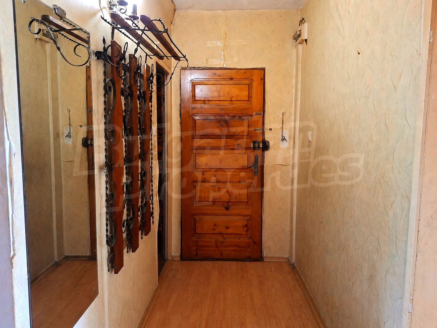 Gallery Picture 10