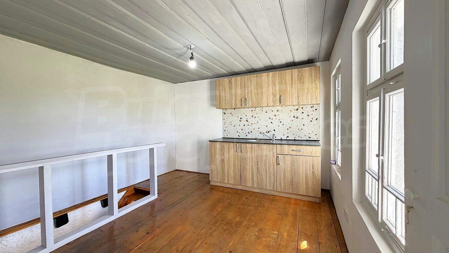 Gallery Picture 5