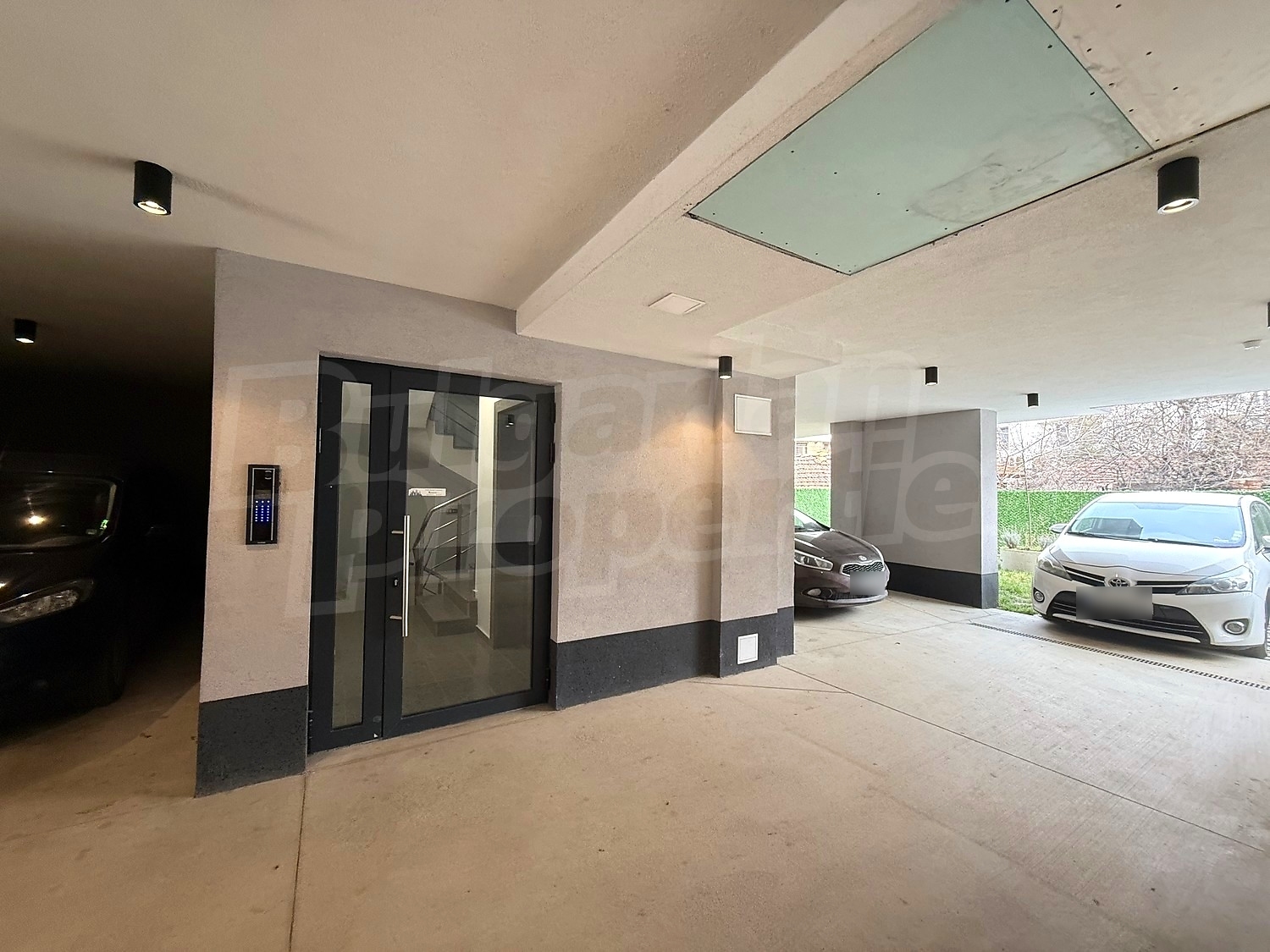 Gallery Picture 14