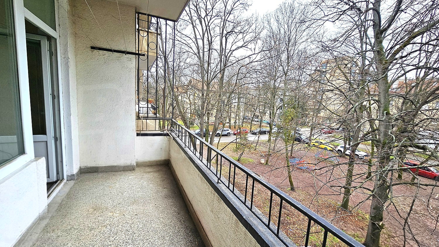 Gallery Picture 14
