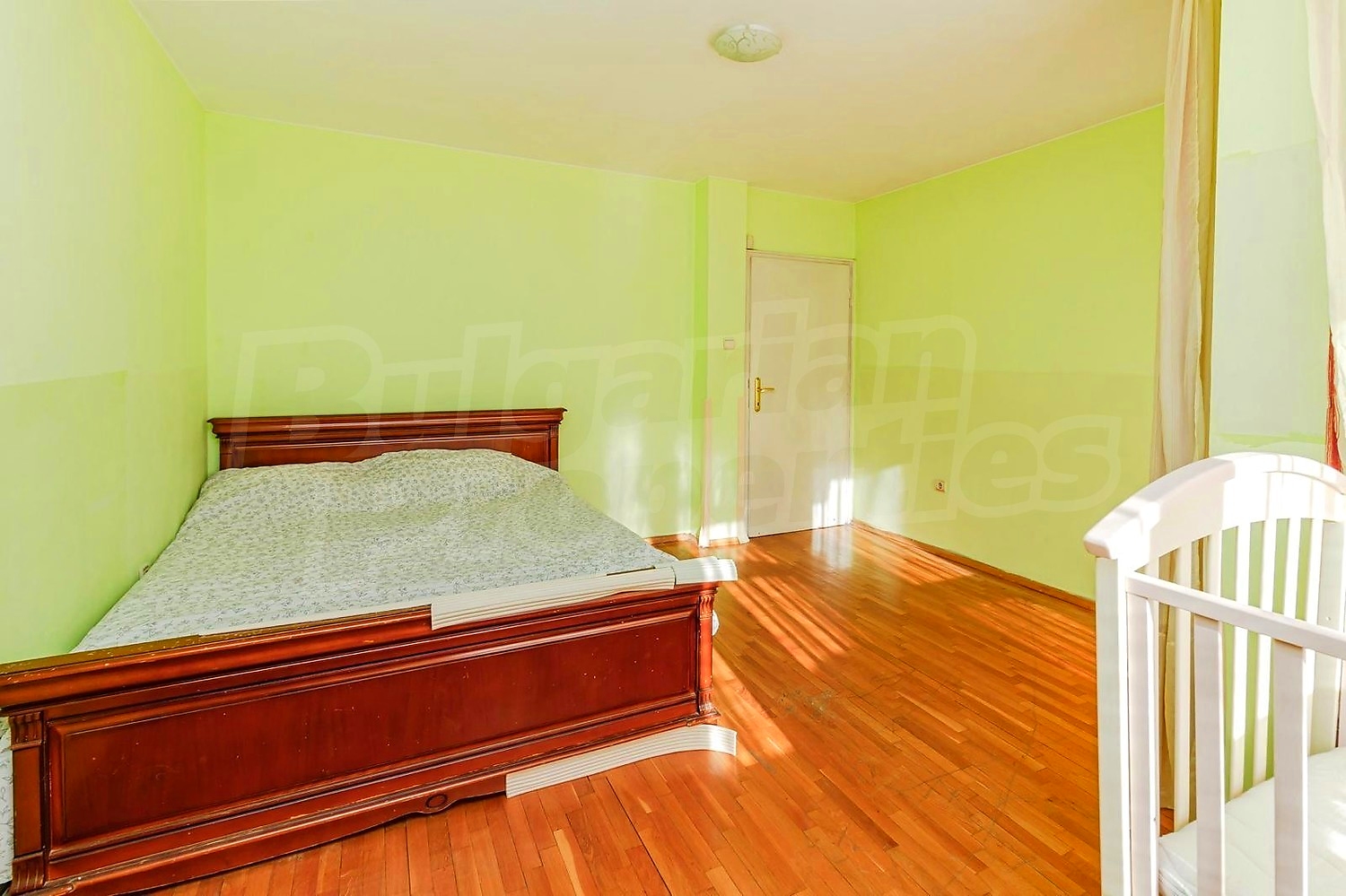 Gallery Picture 6