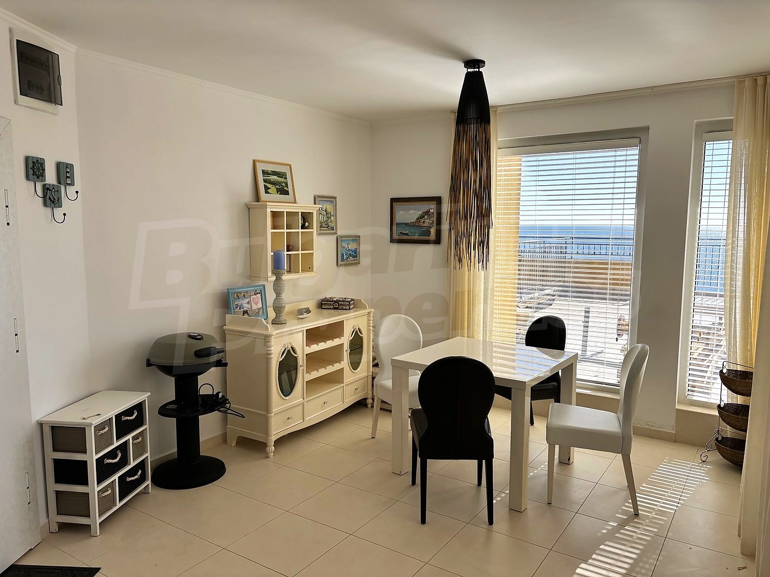 Gallery Picture 9