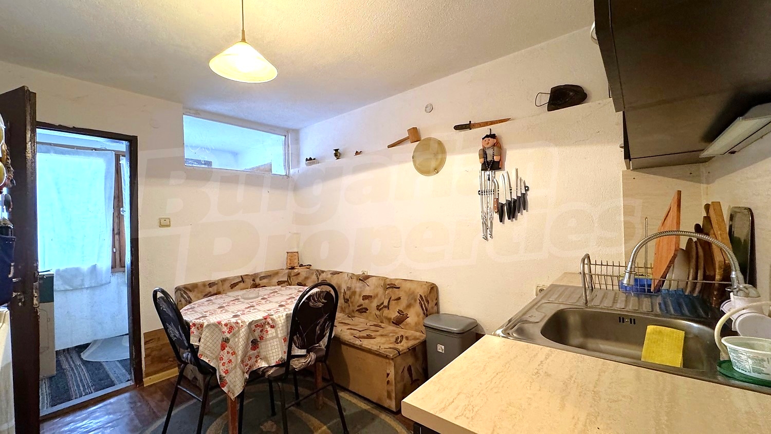 Gallery Picture 15