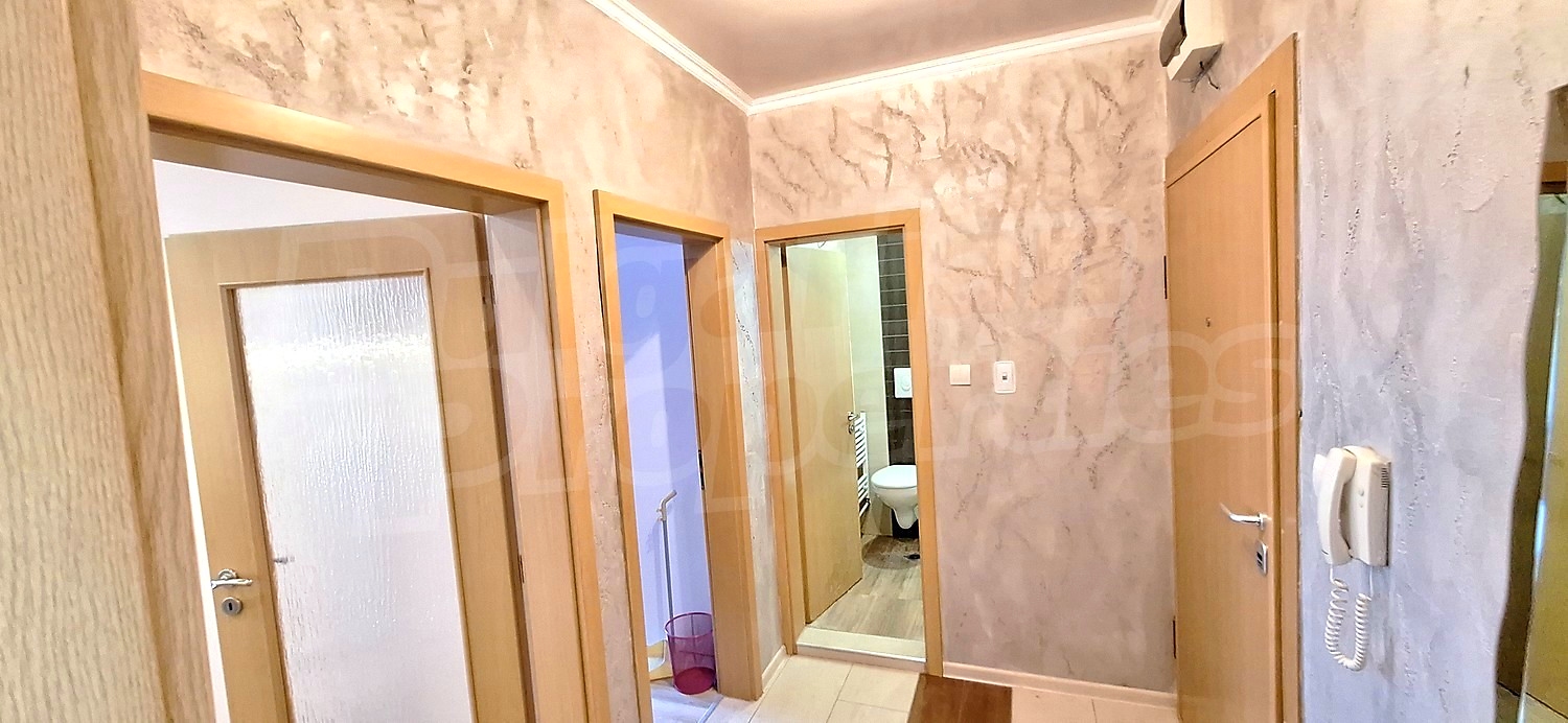Gallery Picture 11