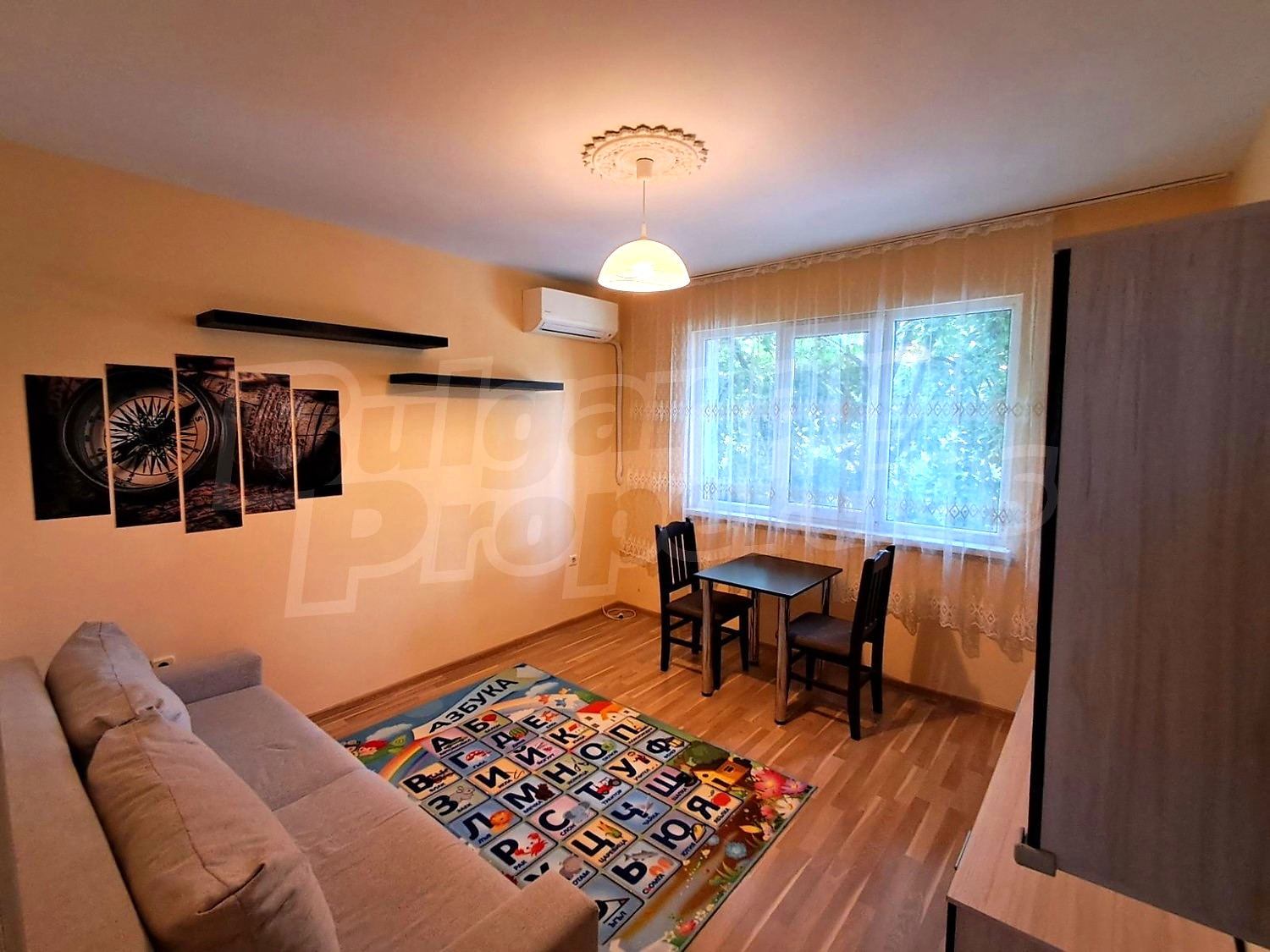 Gallery Picture 8