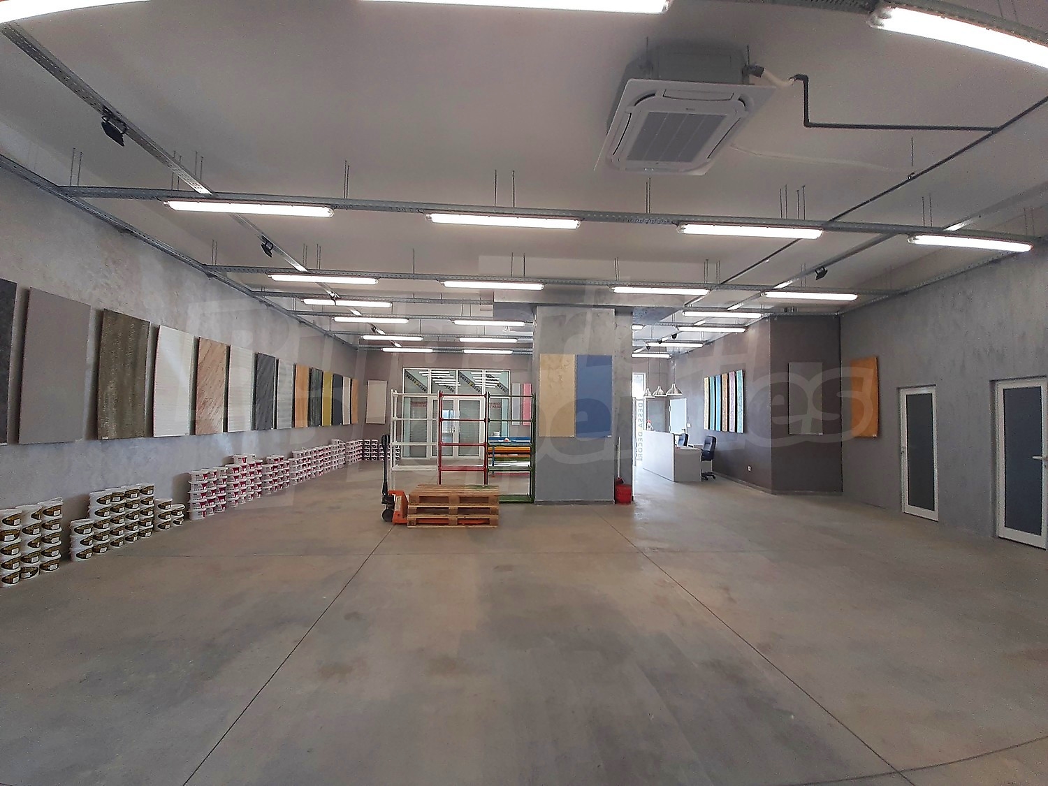 Gallery Picture 2
