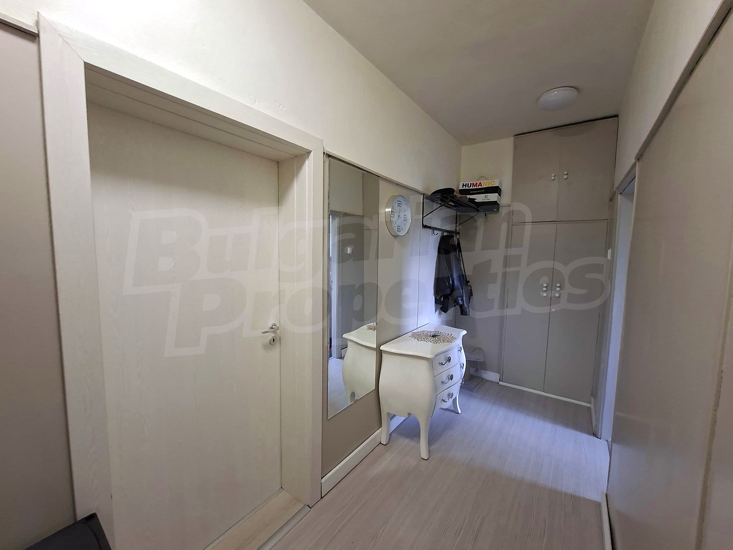 Gallery Picture 16