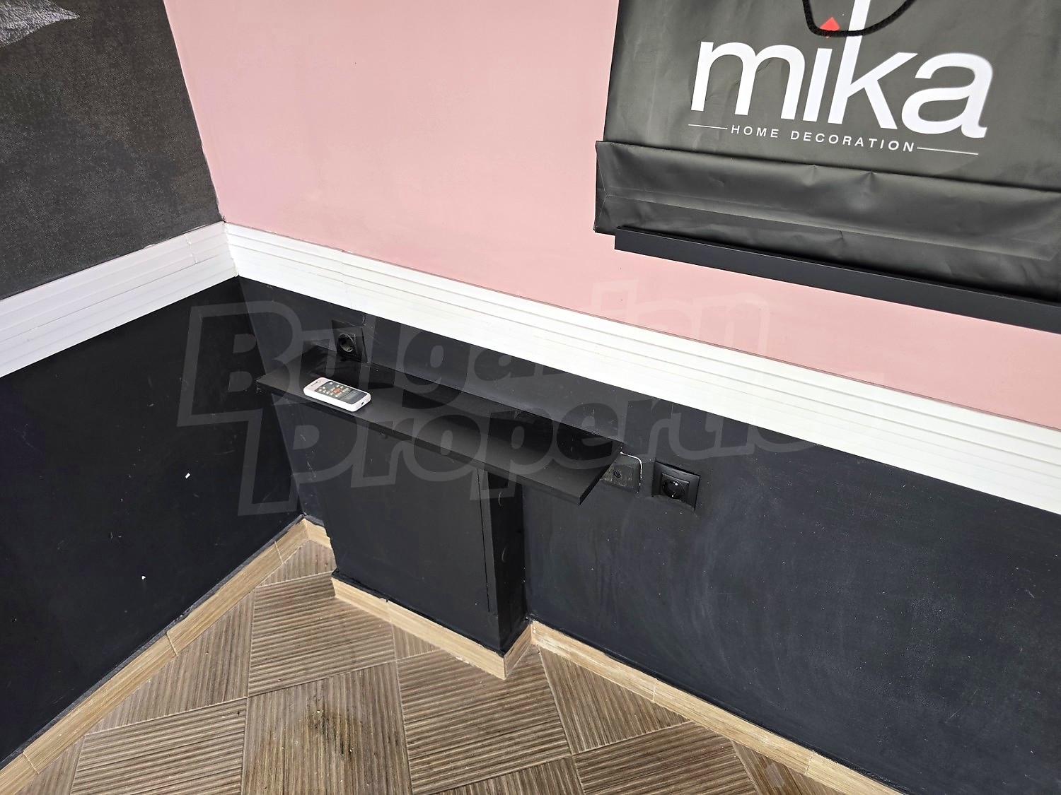 Gallery Picture 3