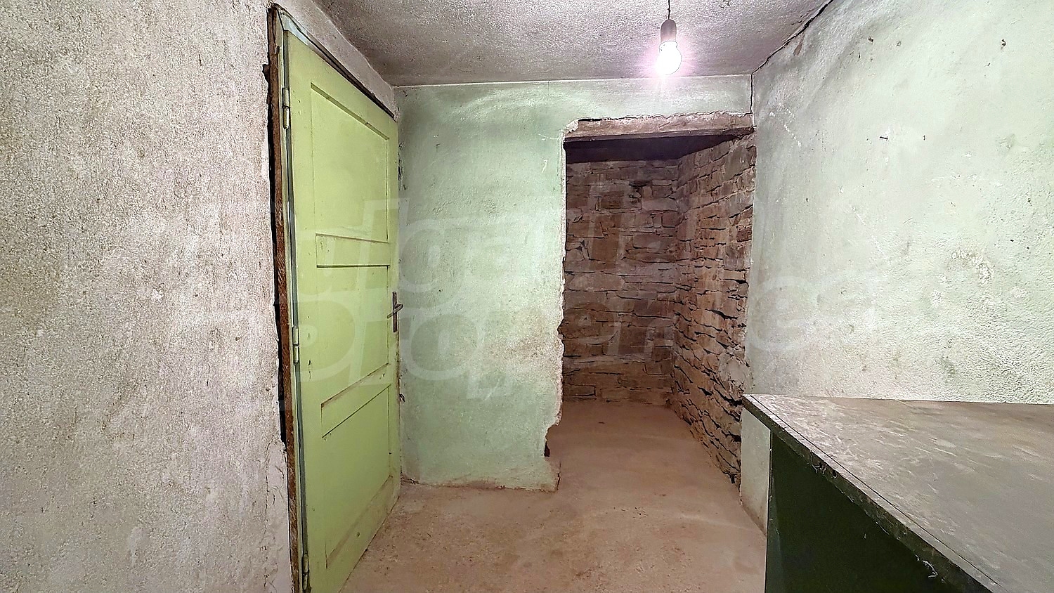 Gallery Picture 32