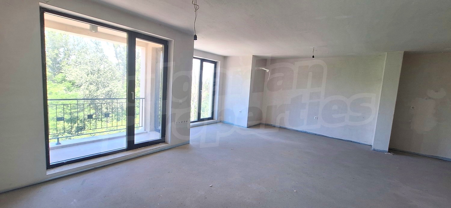 Gallery Picture 2