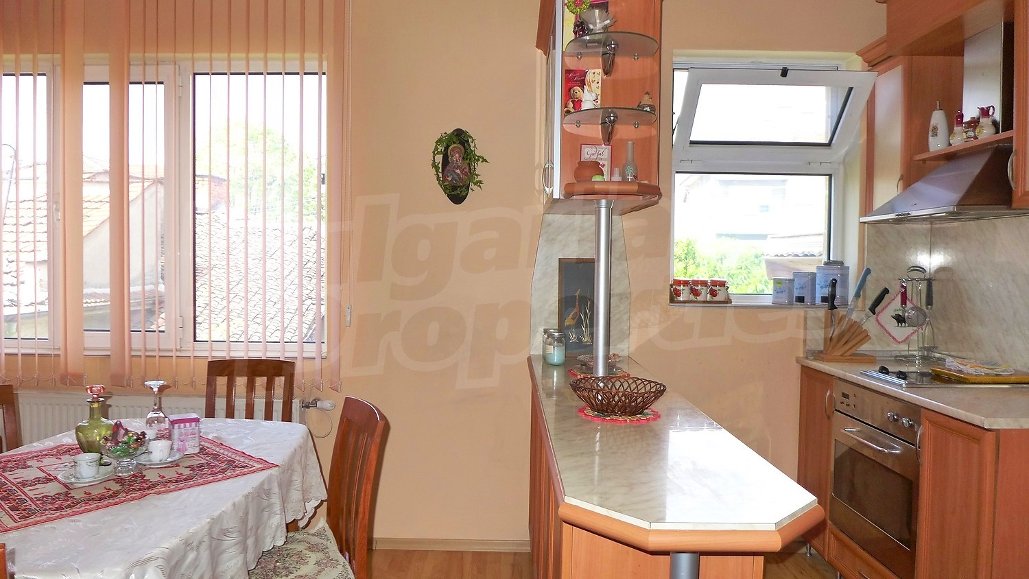 Gallery Picture 35
