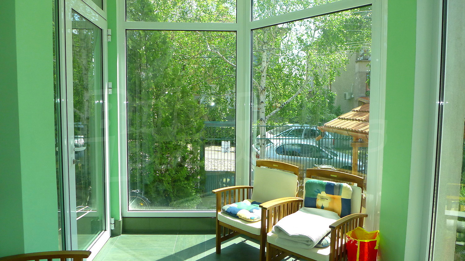 Gallery Picture 5