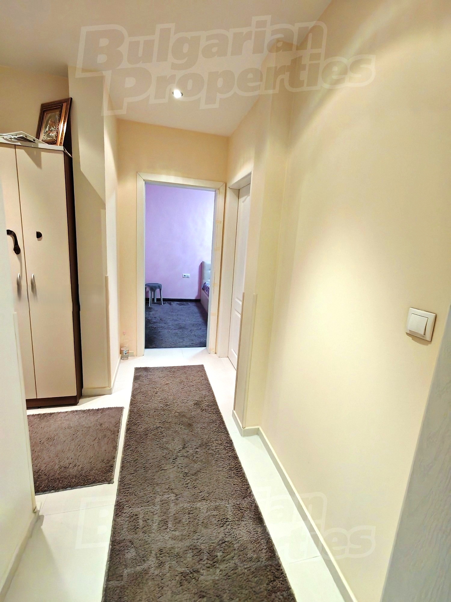 Gallery Picture 12