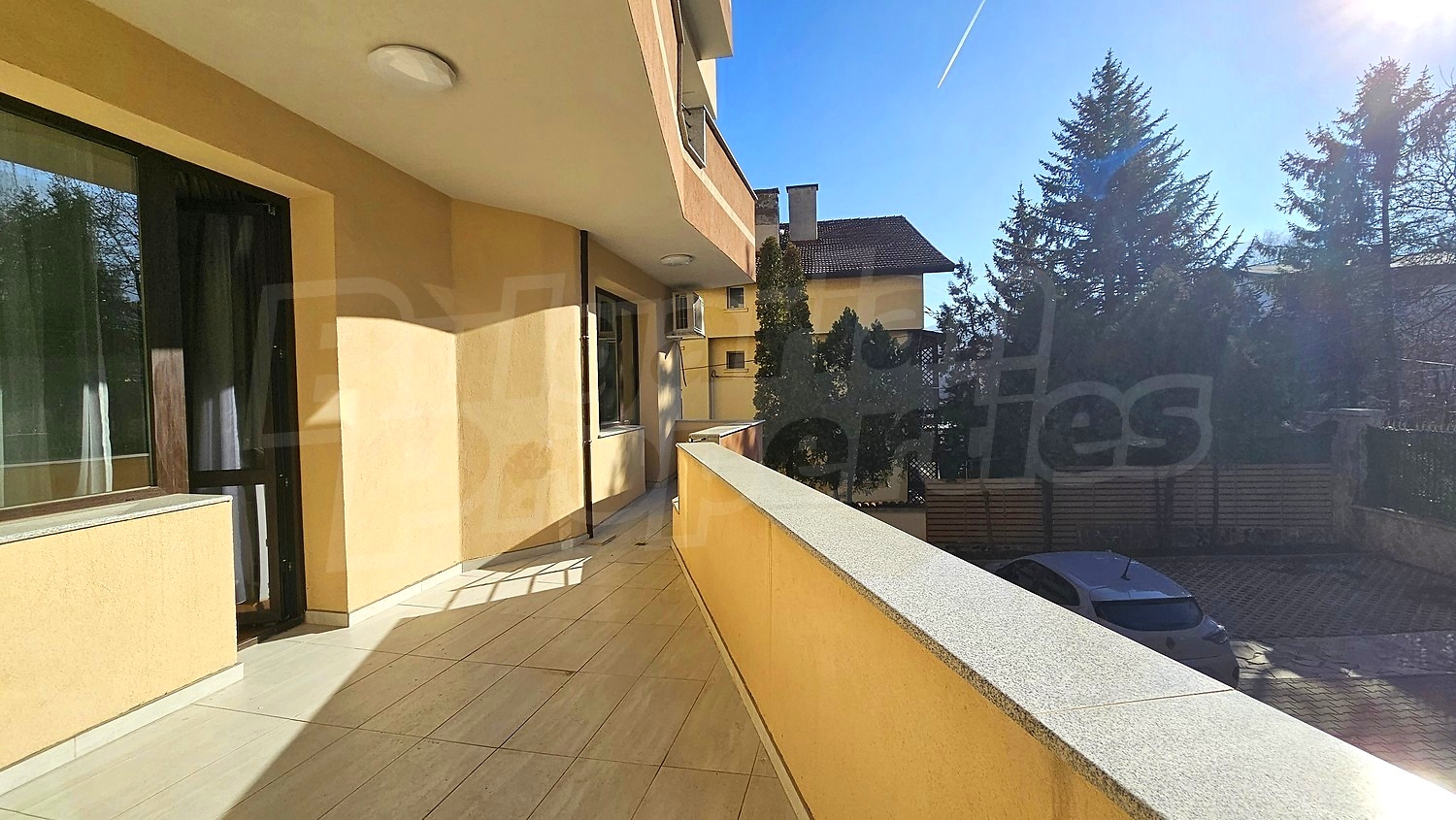 Gallery Picture 23