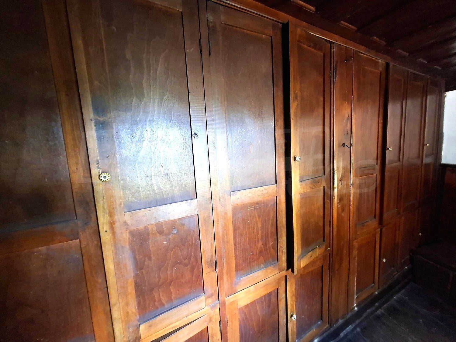 Gallery Picture 18