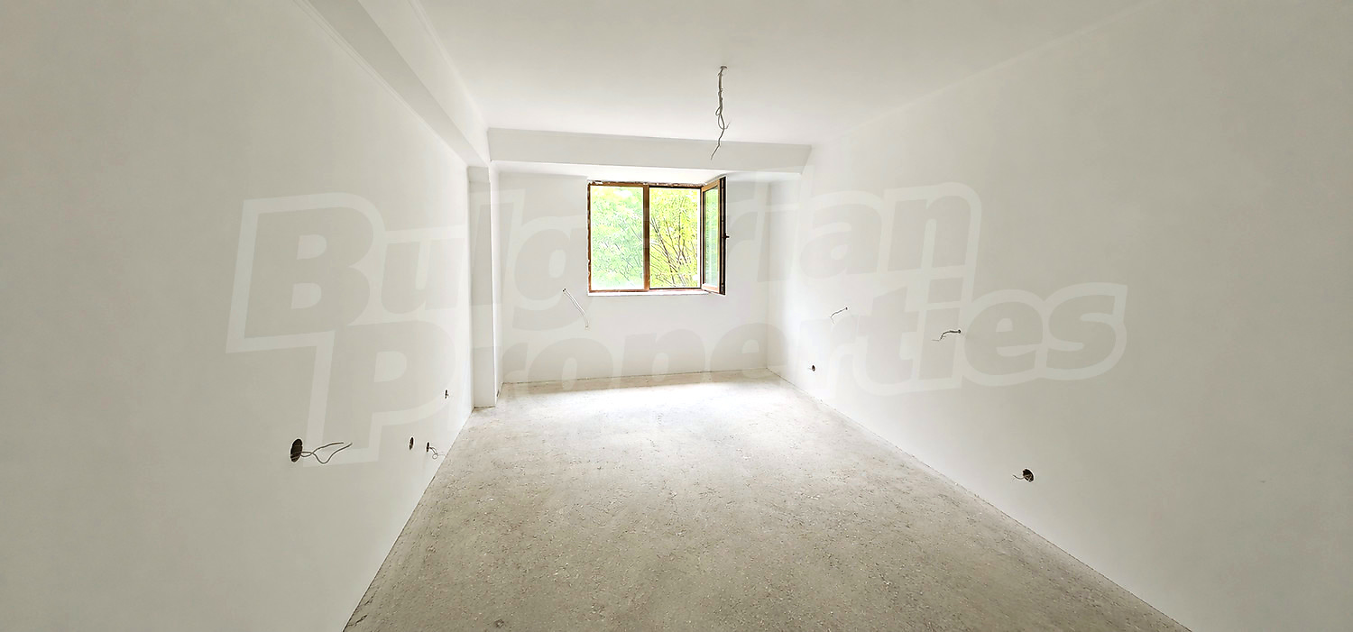Gallery Picture 2