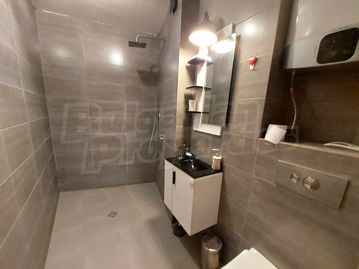 Gallery Picture 23