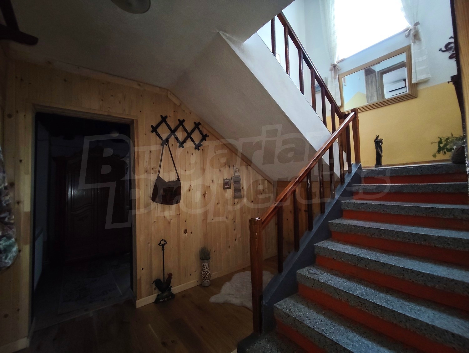 Gallery Picture 9