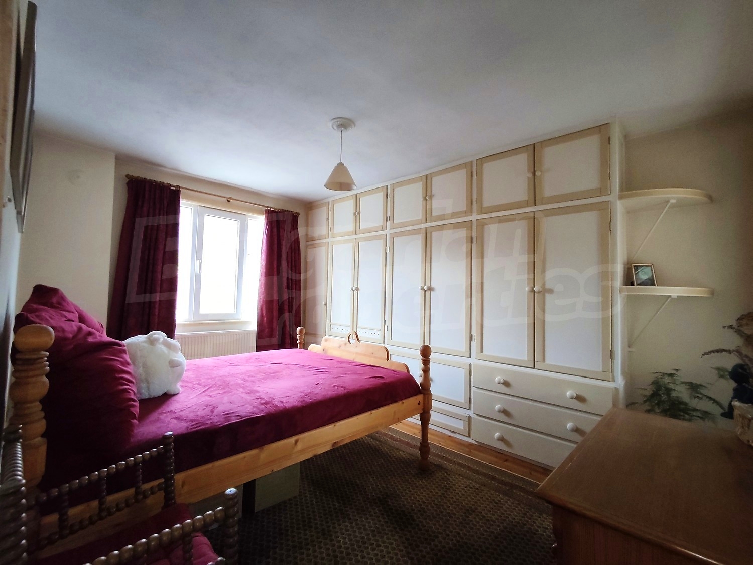 Gallery Picture 19