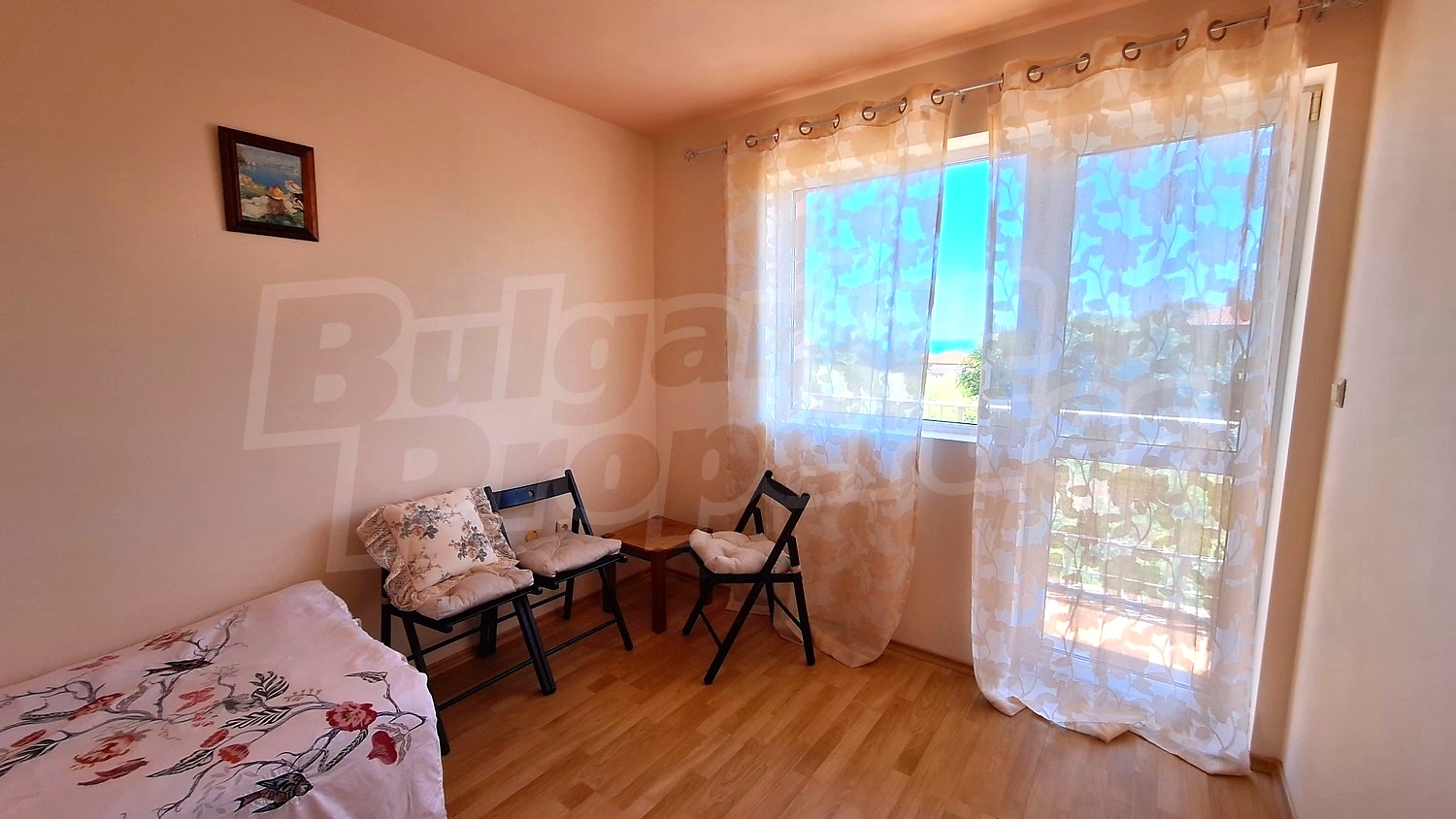 Gallery Picture 23