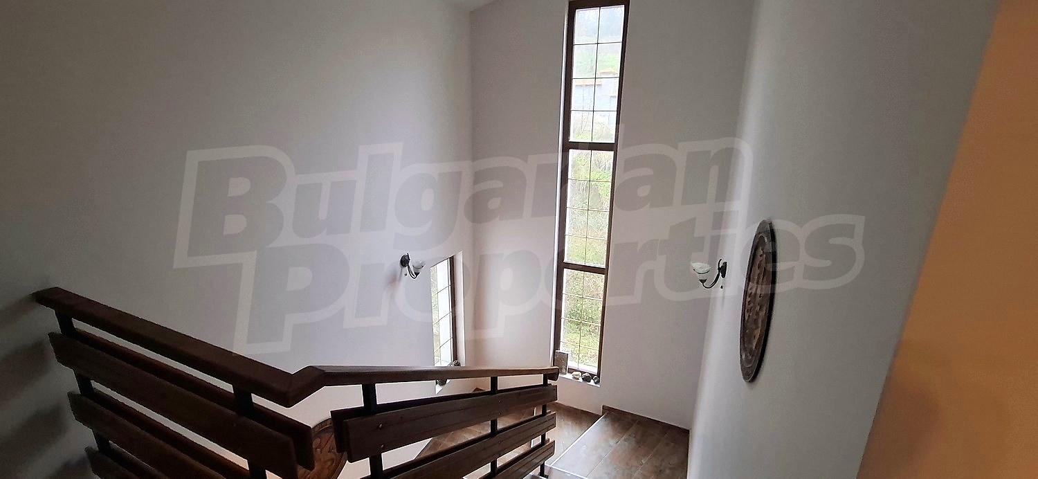 Gallery Picture 32