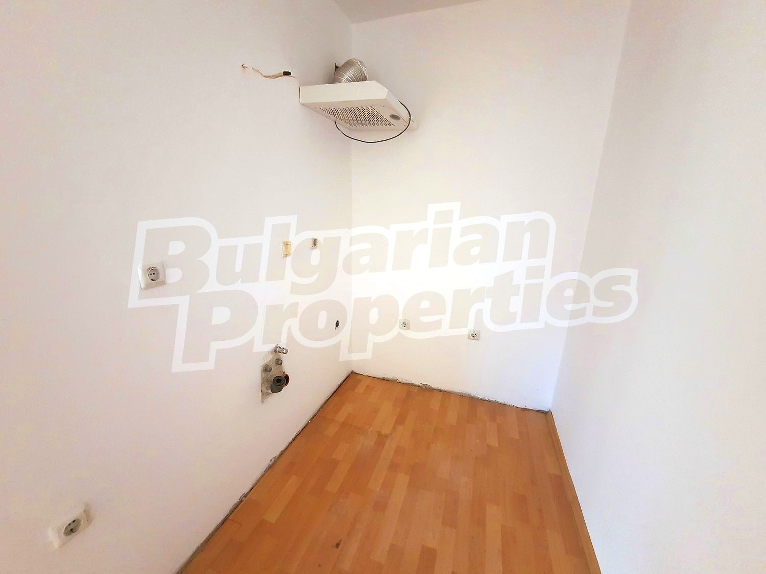 Gallery Picture 7