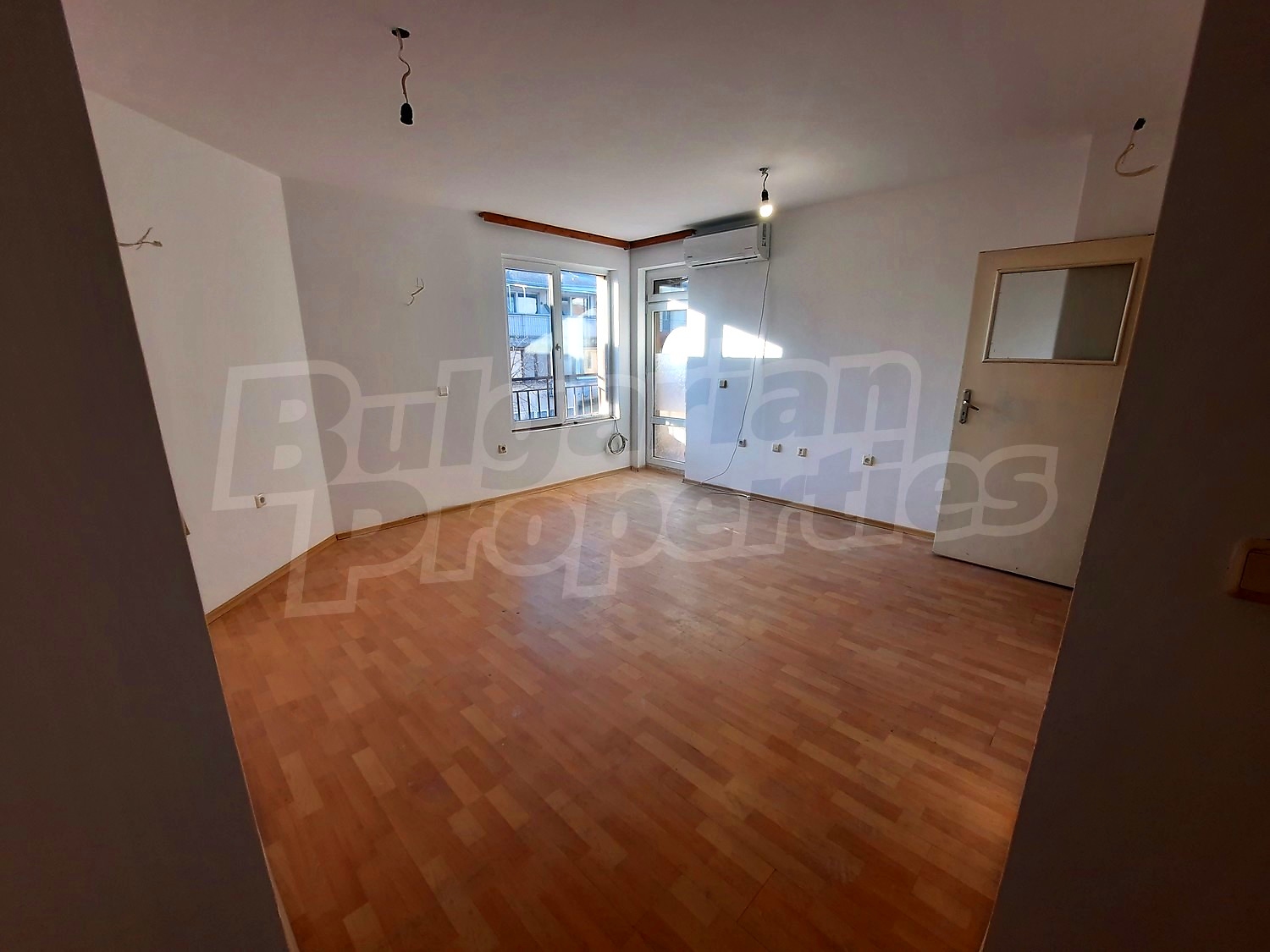Gallery Picture 5