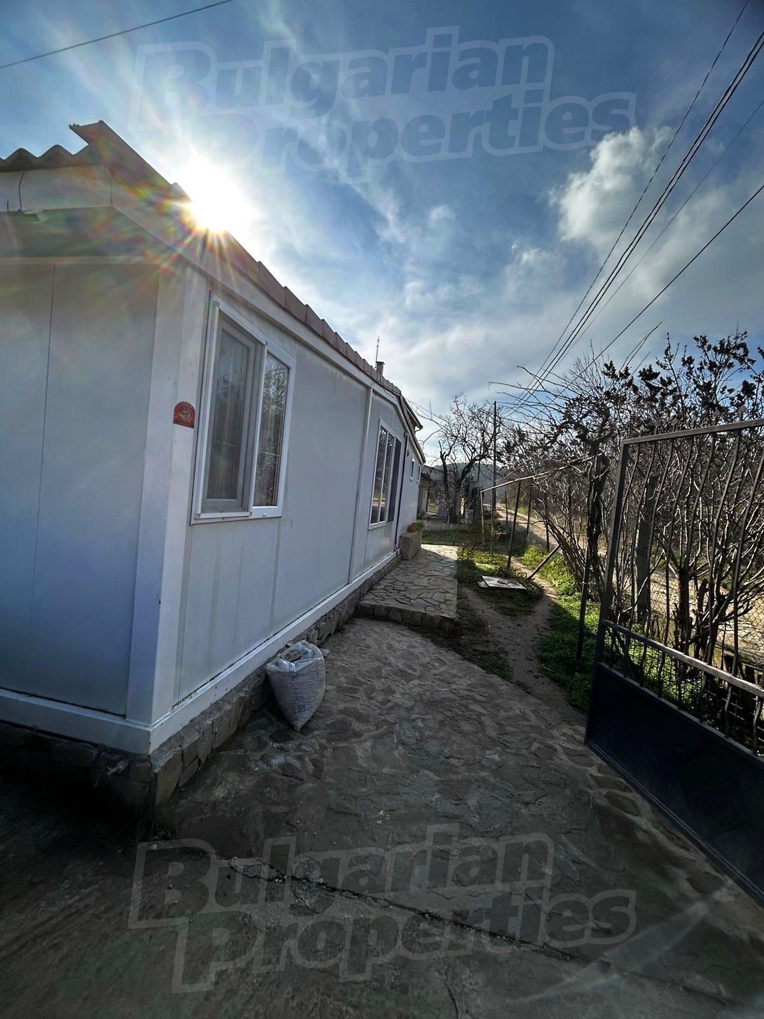 Gallery Picture 12