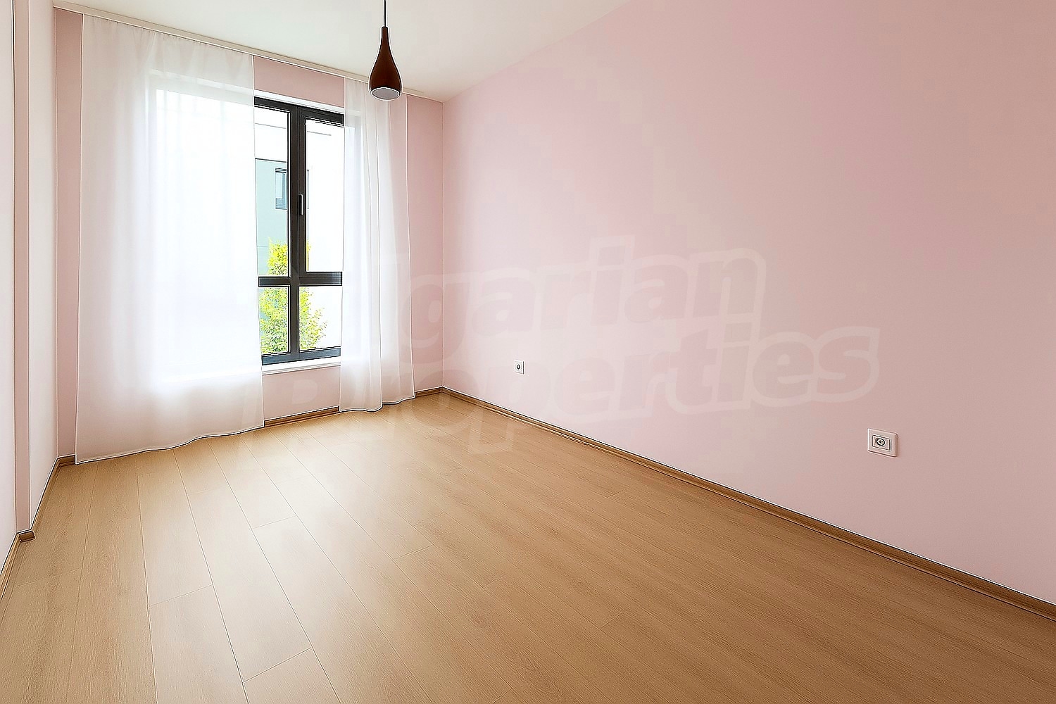 Gallery Picture 15