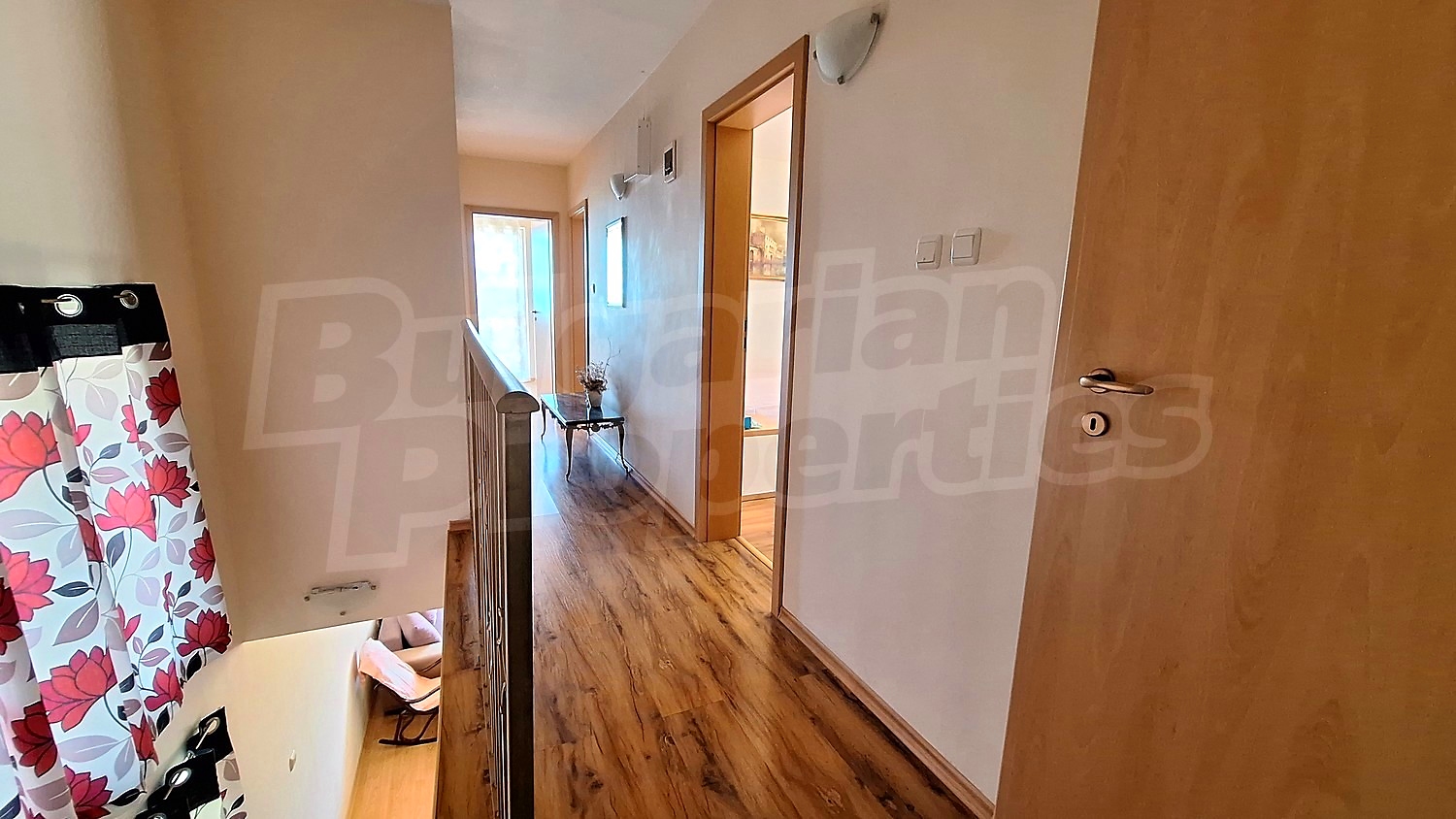 Gallery Picture 5
