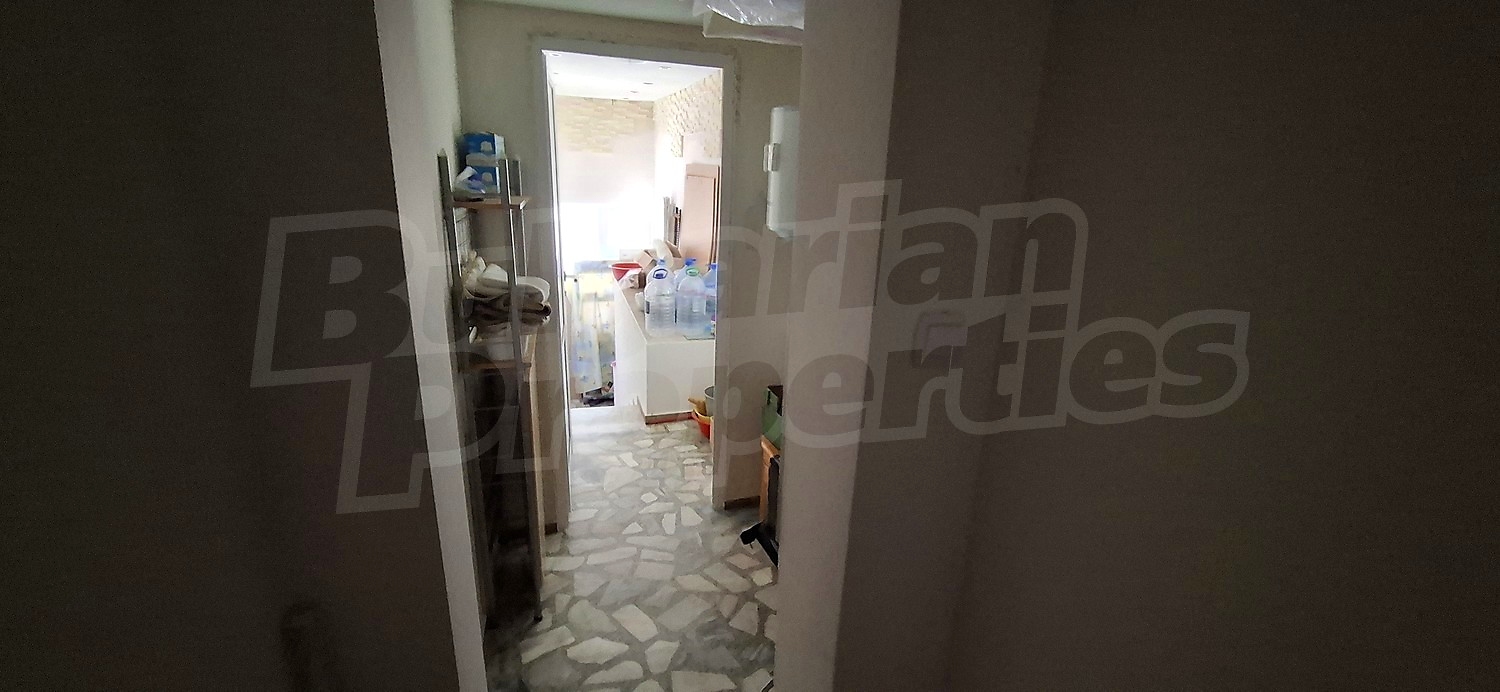 Gallery Picture 19