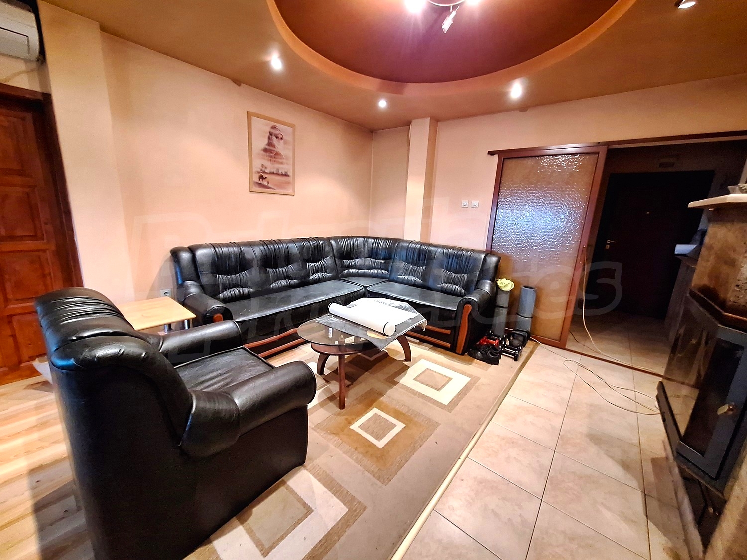 Gallery Picture 6
