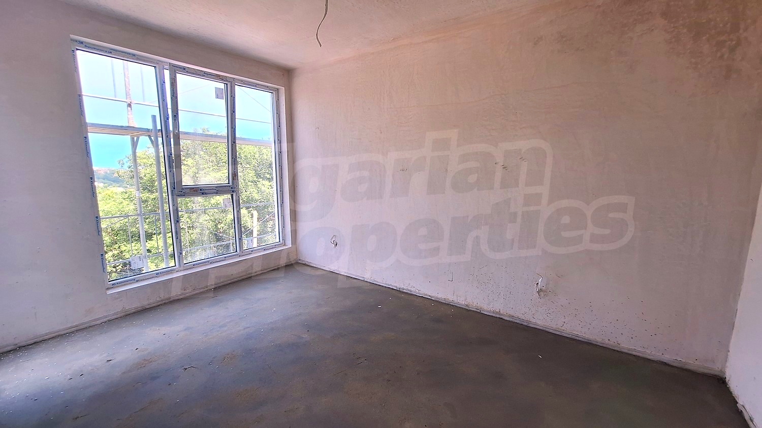Gallery Picture 4