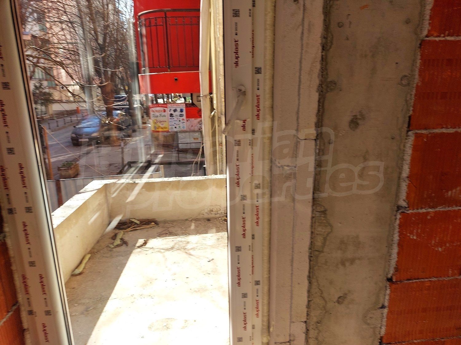 Gallery Picture 17