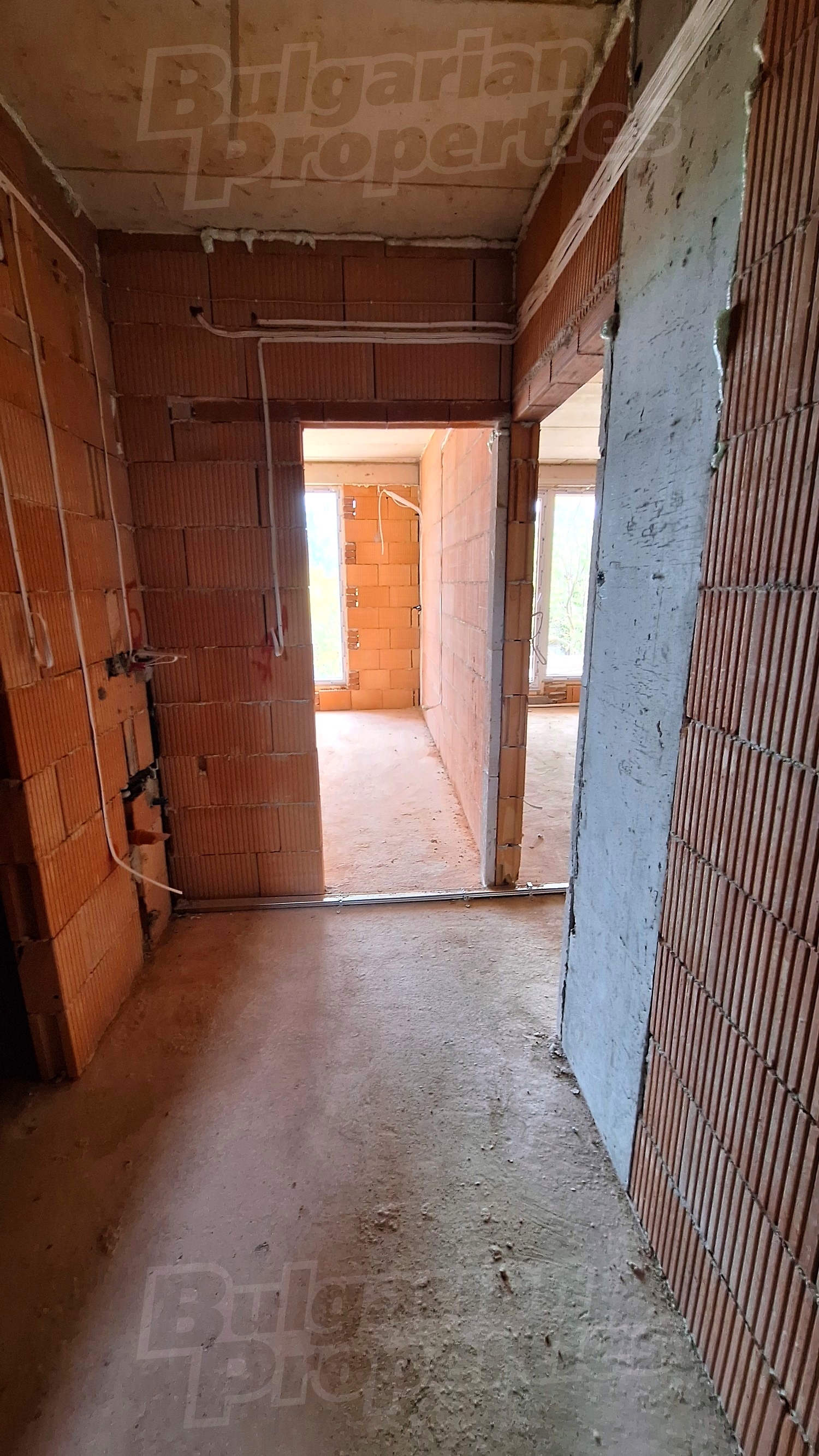 Gallery Picture 4