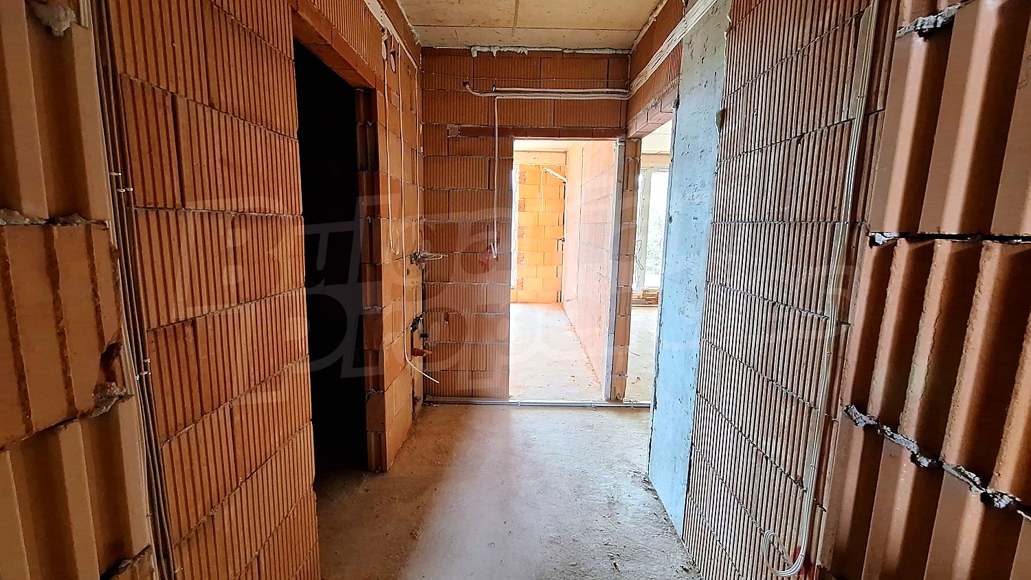 Gallery Picture 7