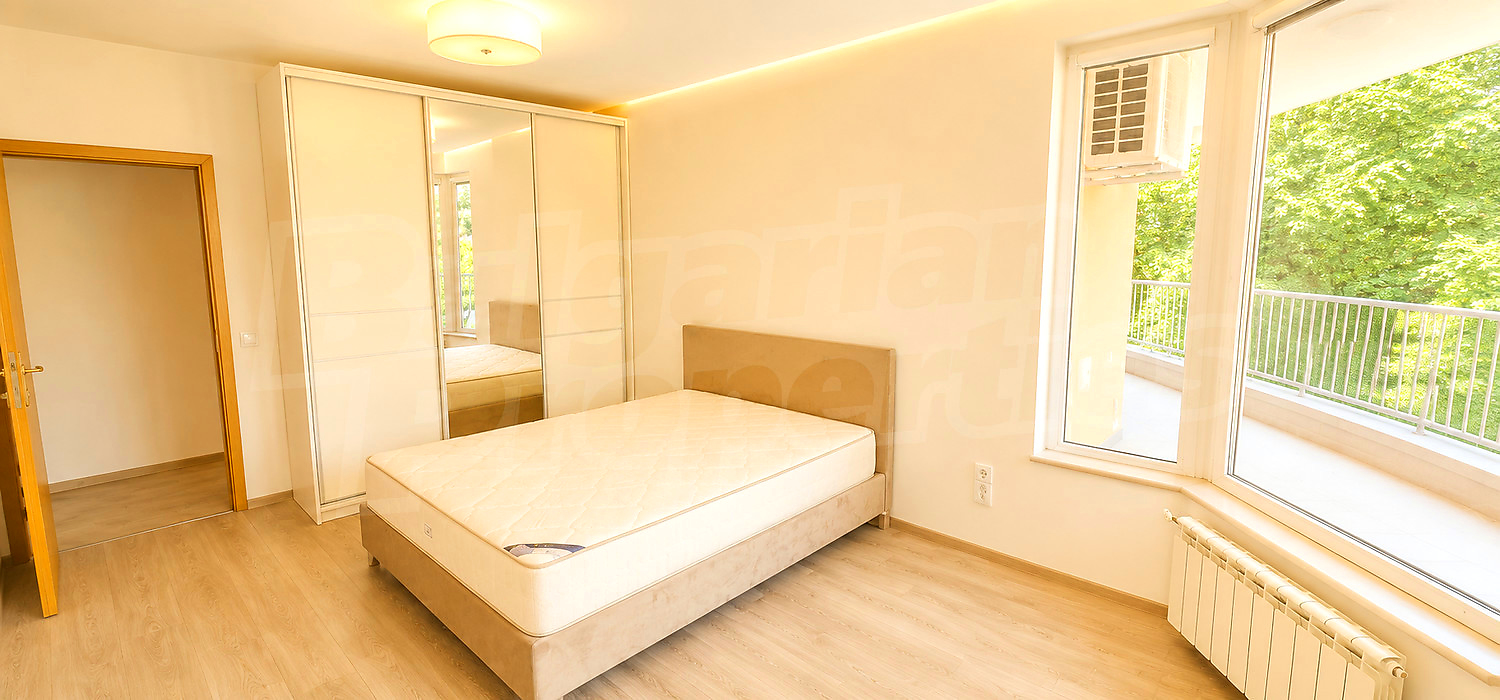 Gallery Picture 11