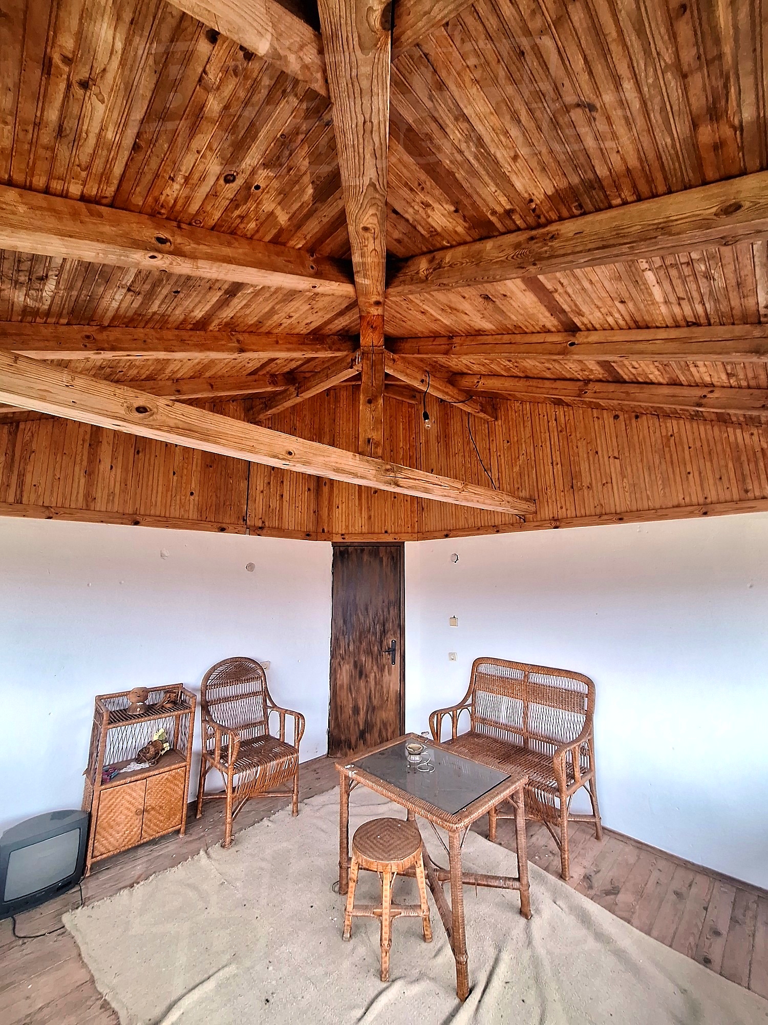 Gallery Picture 17