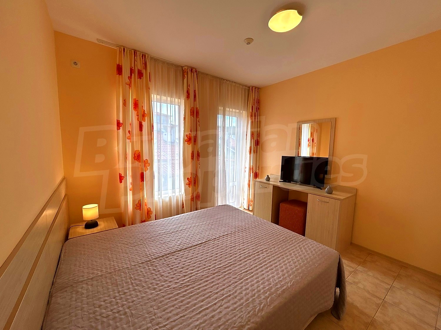 Gallery Picture 13
