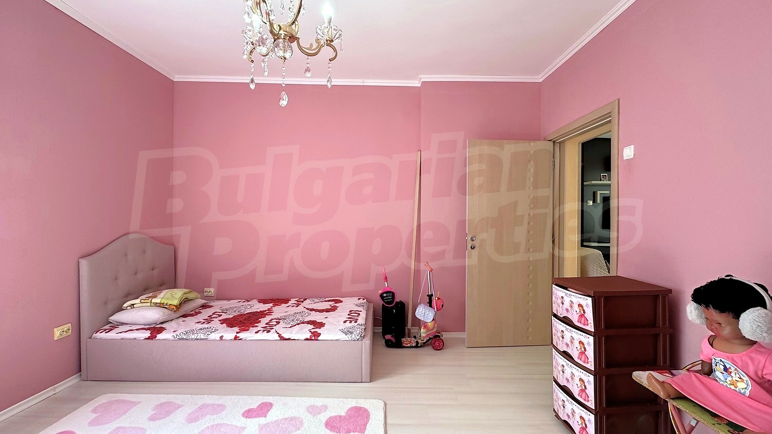 Gallery Picture 18