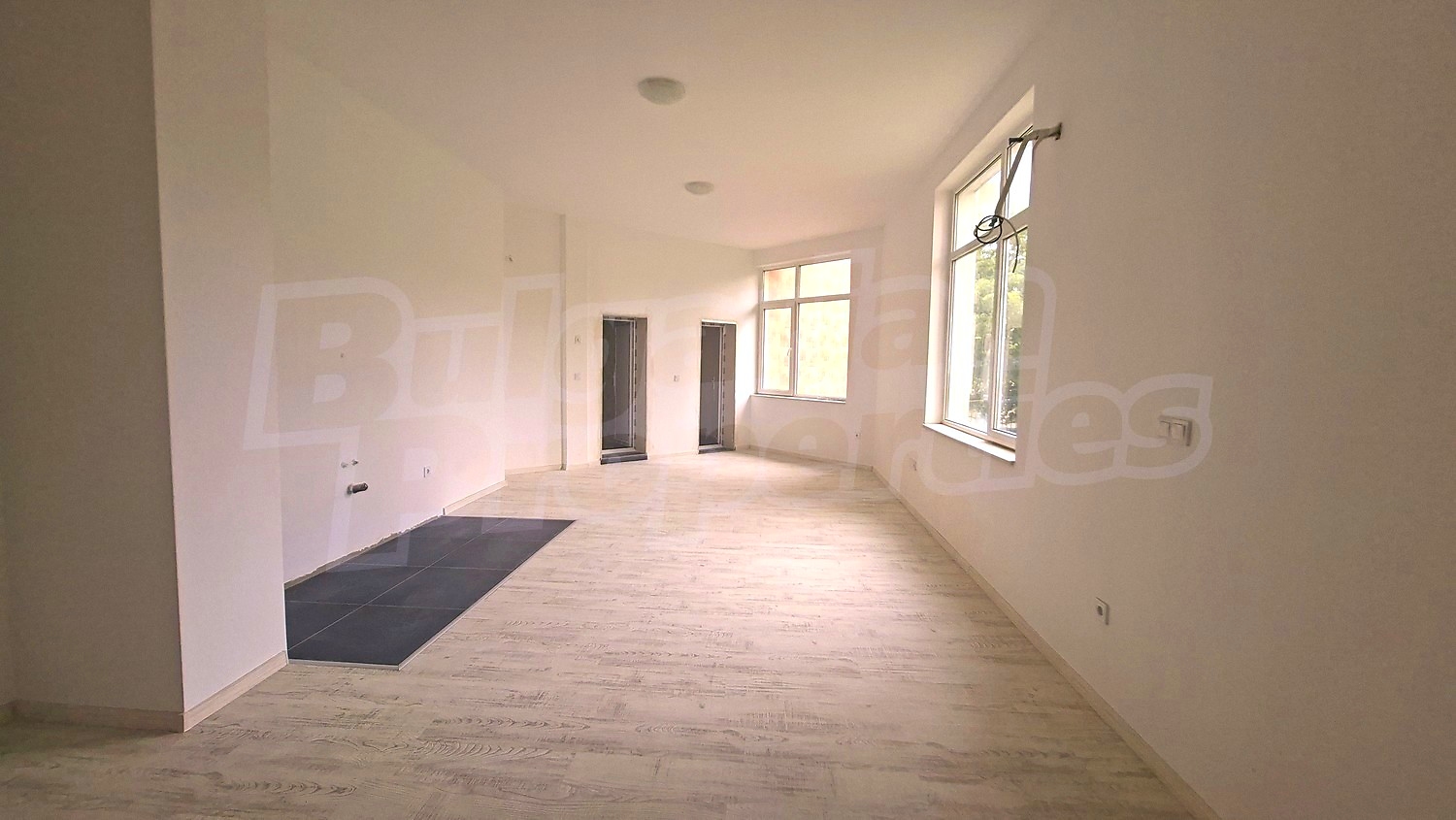 Gallery Picture 9